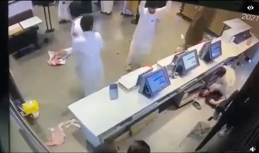 مضلل فتبينوا ادعاء اعتداء على لبنانيين في السعودية