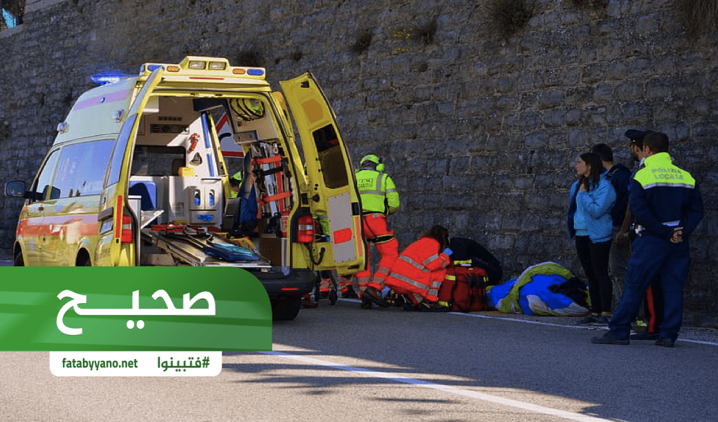 الشرطة الهندية تعاقب كورونا مصاب اسعاف سياررة
