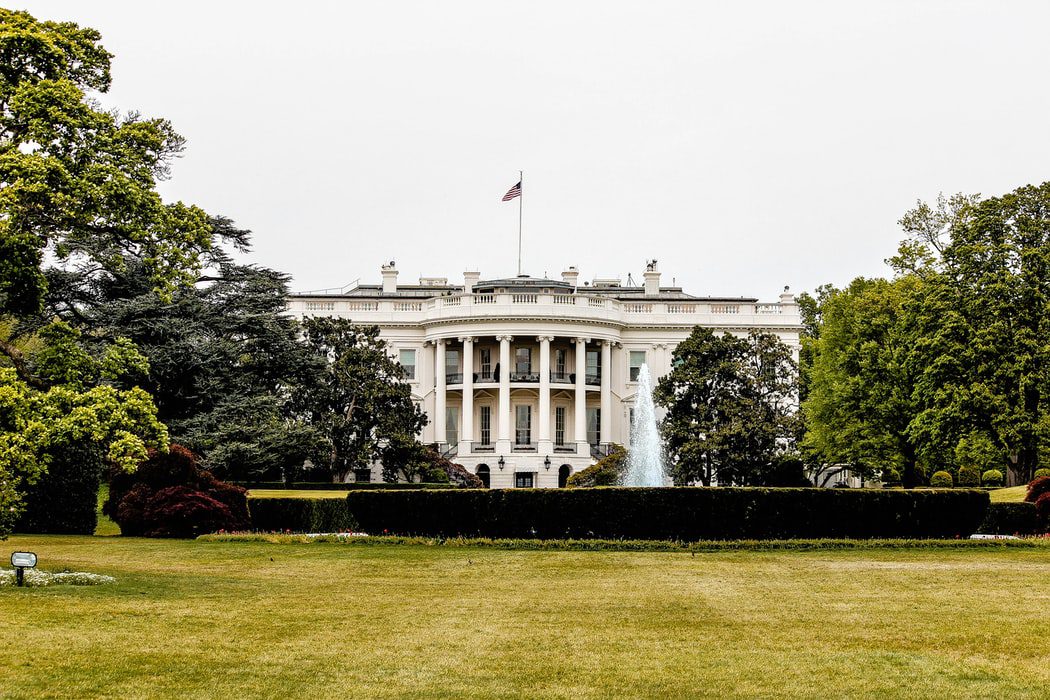 The white house البيت الأبيض