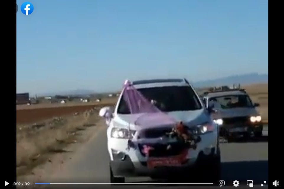 ادعاء إطلاق قذيفة في سيارة زفاف في لبنان زائف جزئيا فتبينوا