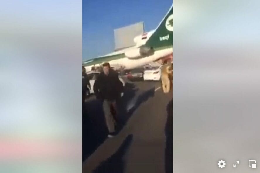 ادعاء طائرة تهبط اضطراريا الخطوط العراقية في الشوارع مضلل فتبينوا