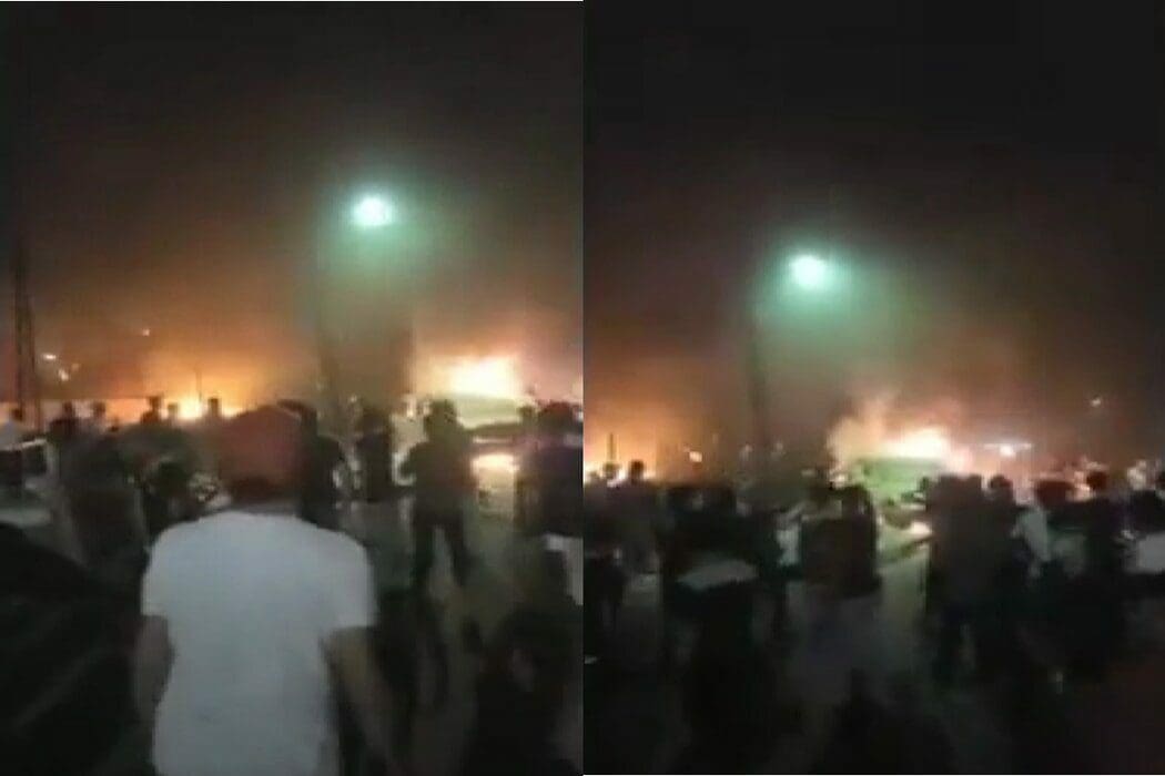 عاجل حرق مقر حزب الدعوة في البصرة